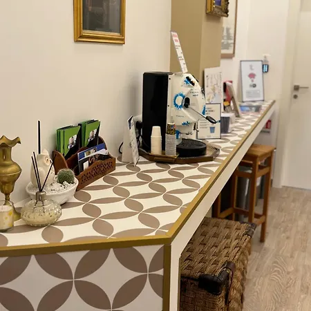 Couette-café Serghouse Naples